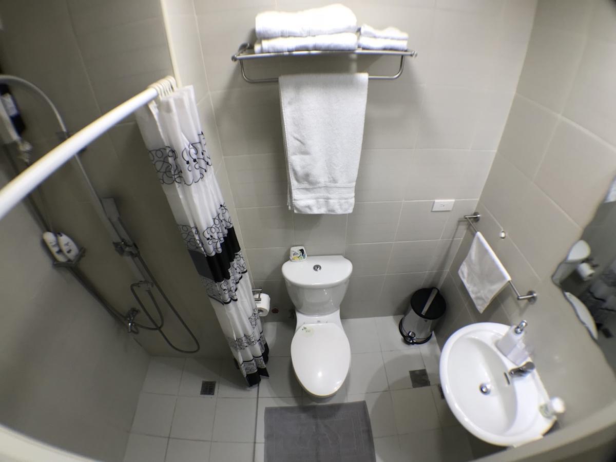 Jazz Makati Luxury Apartment Манила Экстерьер фото